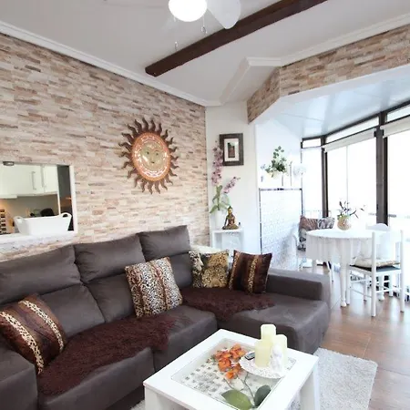 Espanhouse Ramon Gallud 222 アパート
